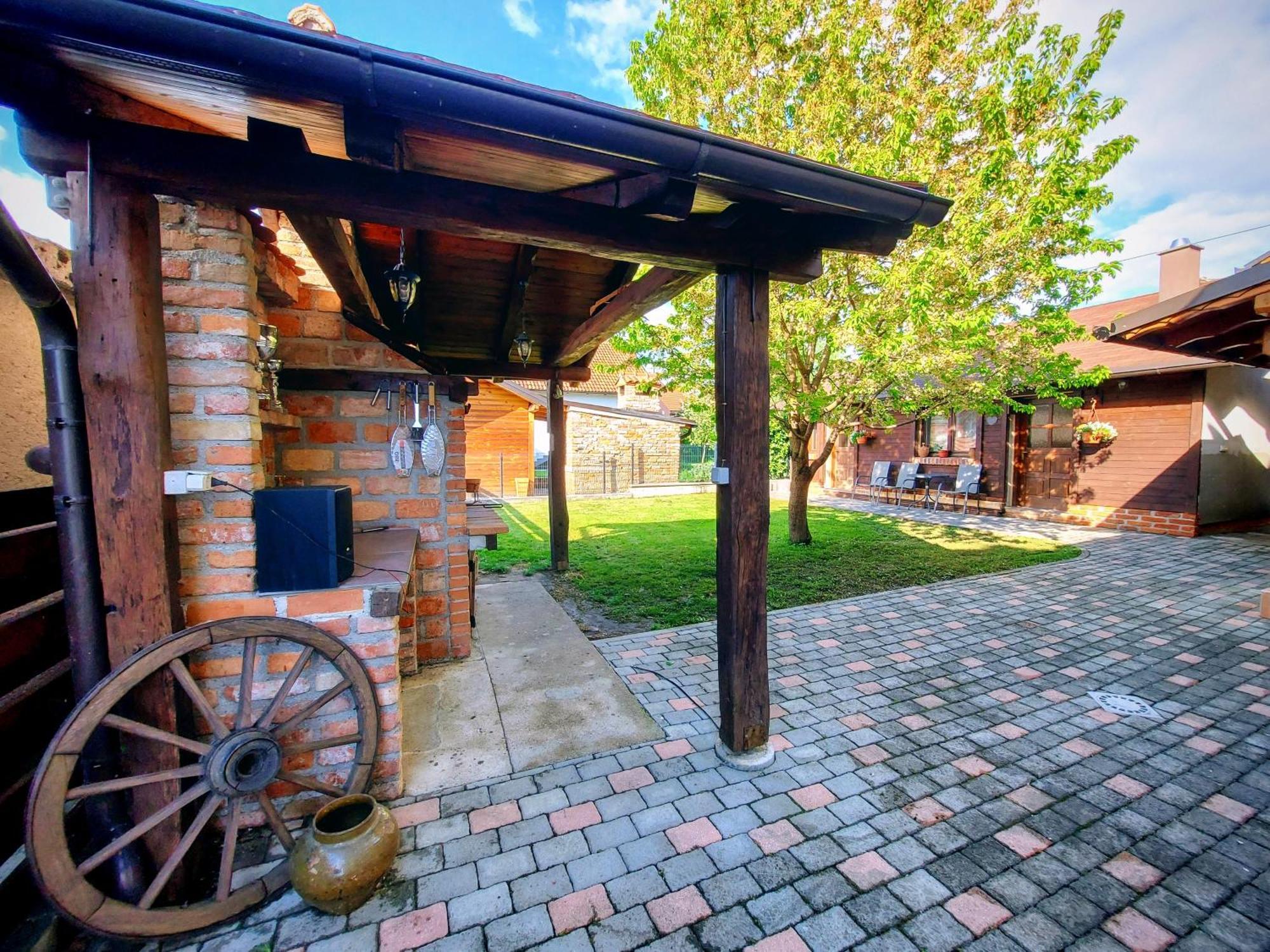 Apartament Buteo